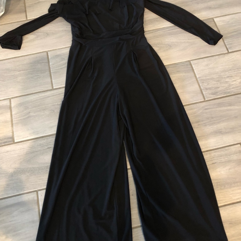 Women's Black Wide-Leg Jumpsuit